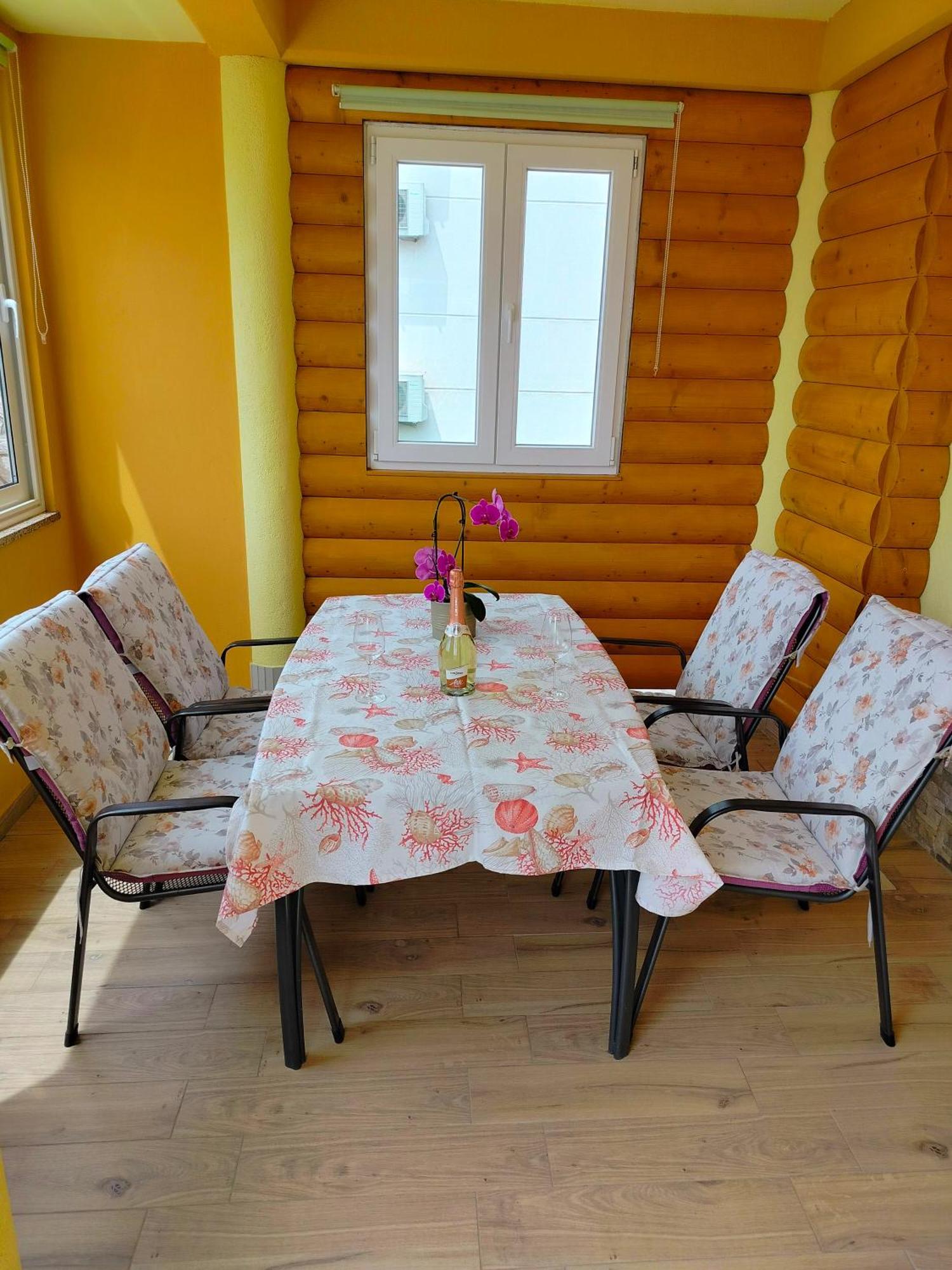 Apartment Gebic Ivan Crikvenica Exteriör bild